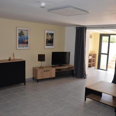 Appartement Vue Sainte Victoire, proche Aix-en-Provence à Pourrieres Extérieur photo